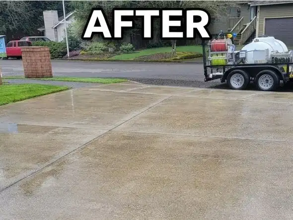 Clean concrete driveway after pressure washing by Mountain View Pressure Washing